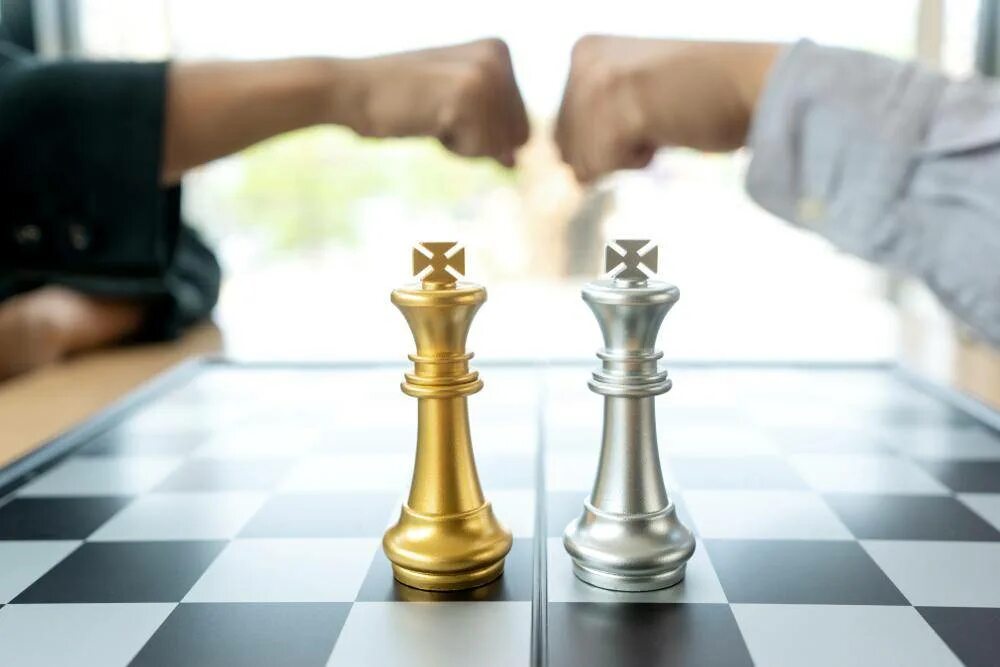 Шахматная ничья. Картинки ничья в шахматах. Ничья в шахматах. Патовая ситуация в шахматах. Шахматы карпов каспаров.