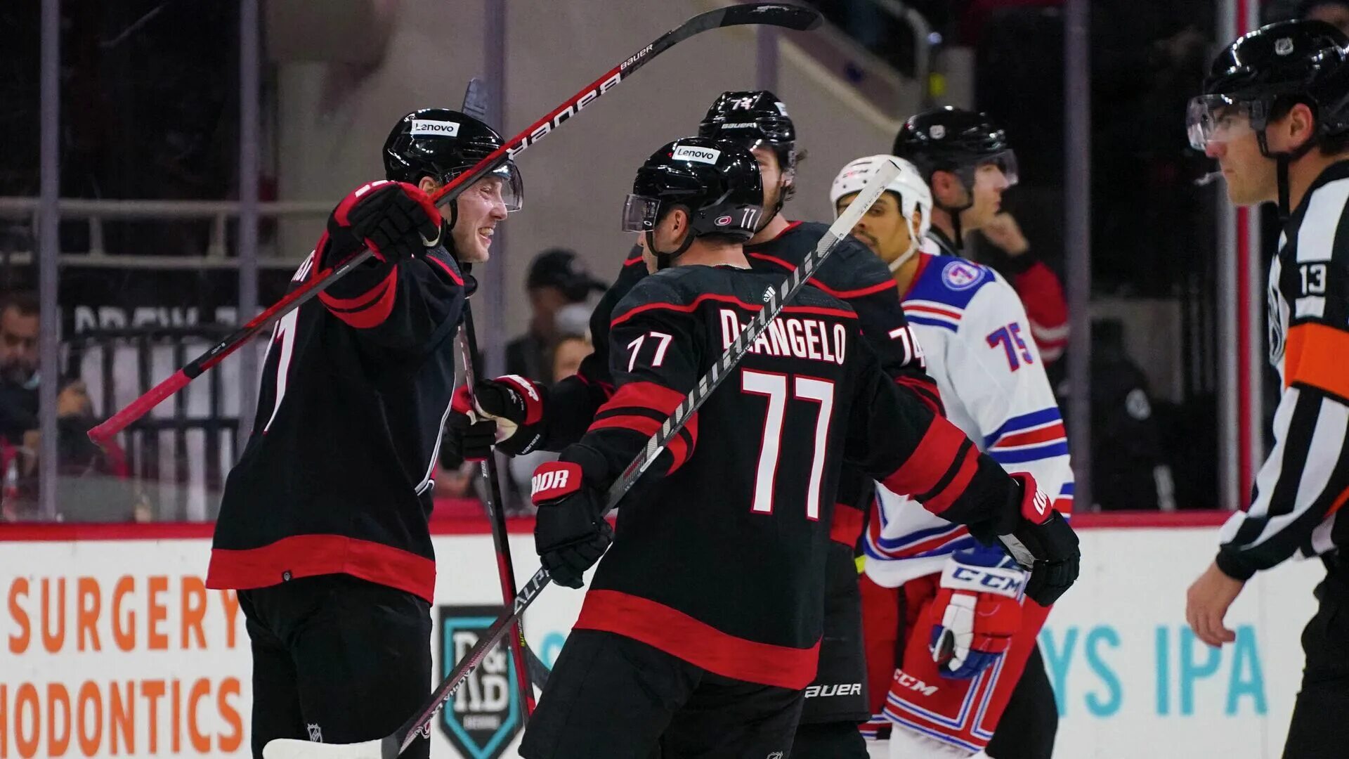 New carolina. Нью джерси девилз хоккеисты. Нью джерси нхл. Нью джерси девилз хоккеисты. New carolina.