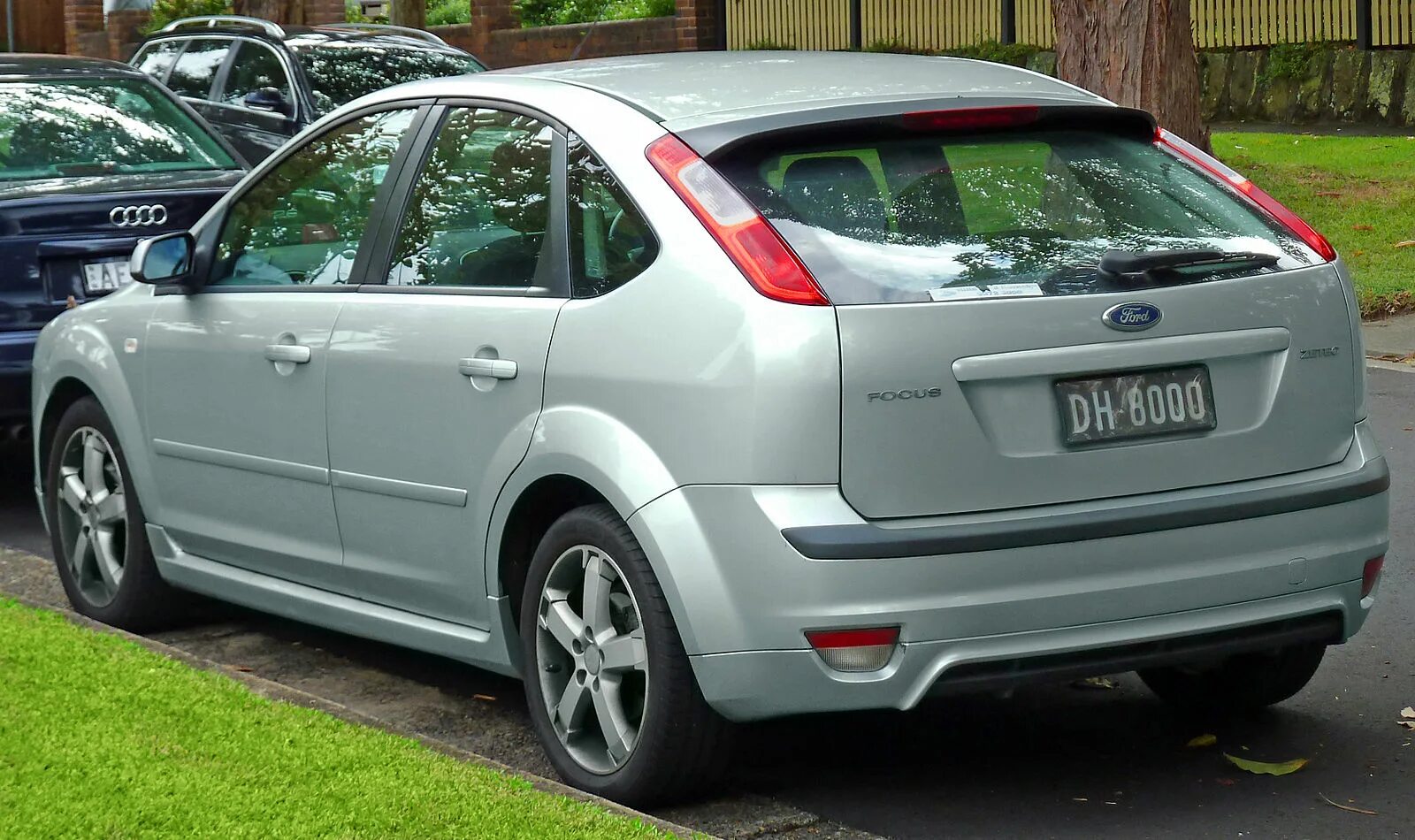 Форд фокус 2005 хэтчбек. Ford Focus 2005 Hatchback. Ford Focus 2 2005-2008. Ford Focus 2 2005-2008 хэтчбек. Форд хэтчбек 2005