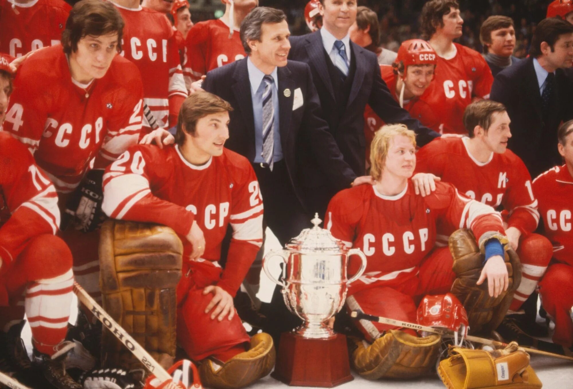 Хоккейная ссср. Кубок вызова СССР Канада 1979. Сборная Канады по хоккею 1979. Сборная СССР хоккей 1979. СССР сборная НХЛ 1979.