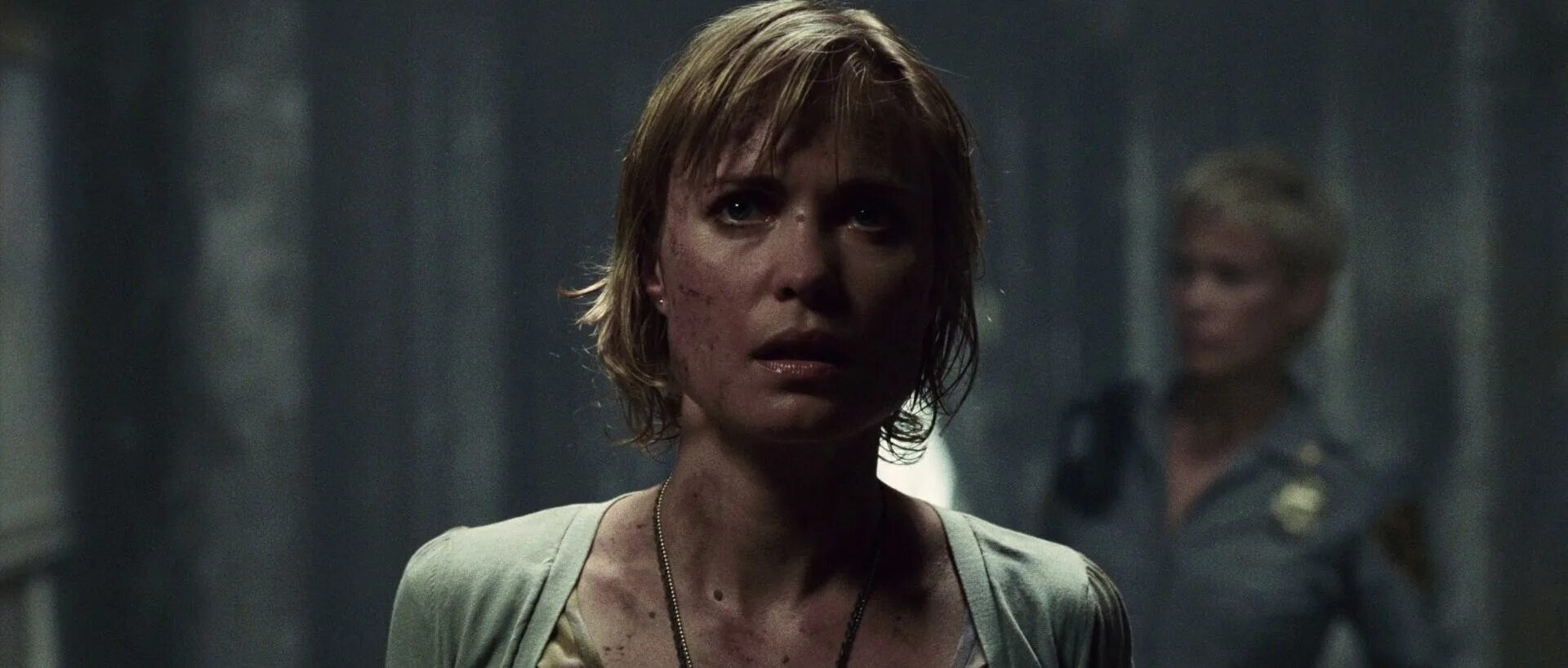 Хилл риша решает. Джодель ферланд сайлент хилл 2006. Сайлент хилл фото города. Кит харрингтон сайлент хилл. Хилл риша решает.