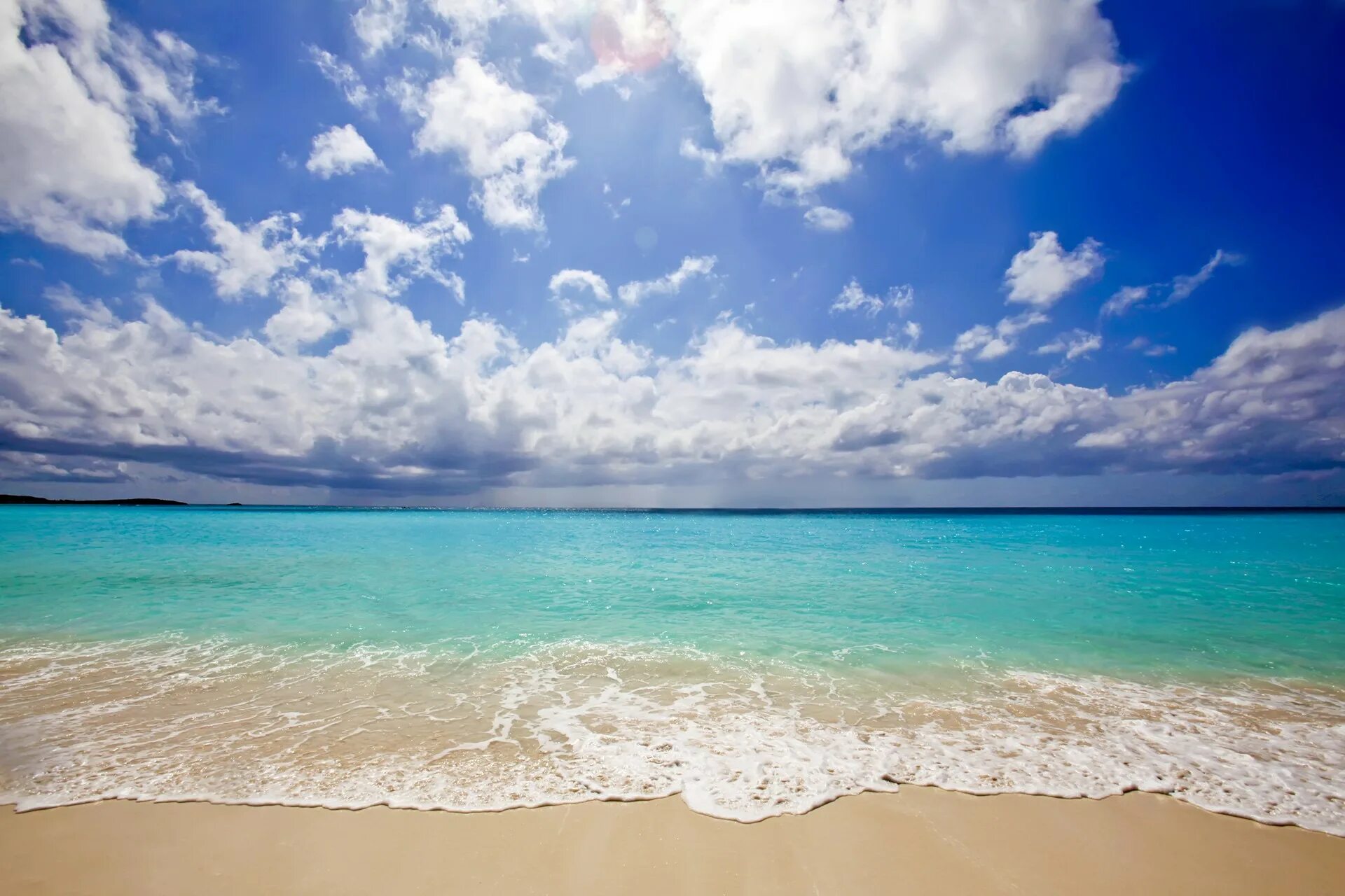 Ocean is beautiful. Карибское море Атлантический океан. Карибское море голубая Лагуна. Берег Карибского моря. Мальдивы голубая Лагуна.