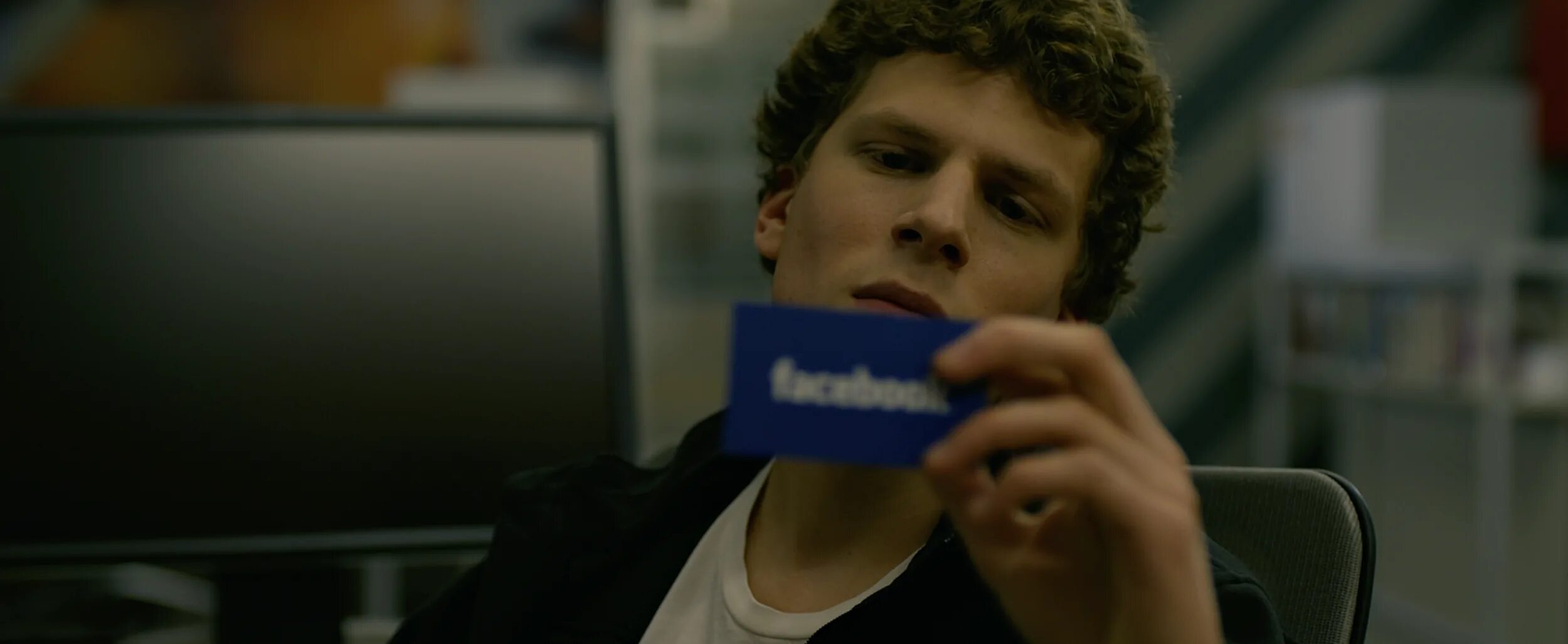 The net 2 0. Джесси айзенберг the social network. джесси айзенберг 2010. социальная сеть 2010 джесси айзенберг.