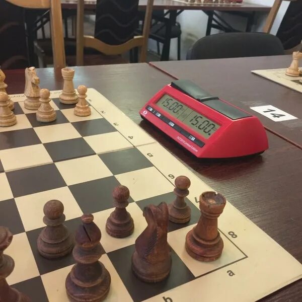 Название соревнований по шахматам. На петроградской стороне шахматный. Школа шахмат спб. Шахматная академия ханты-мансийск здание. Никифоров александр александрович школа шахмат.