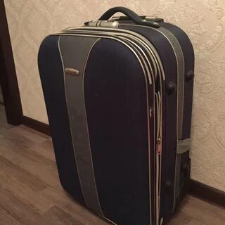 Чемодан 60