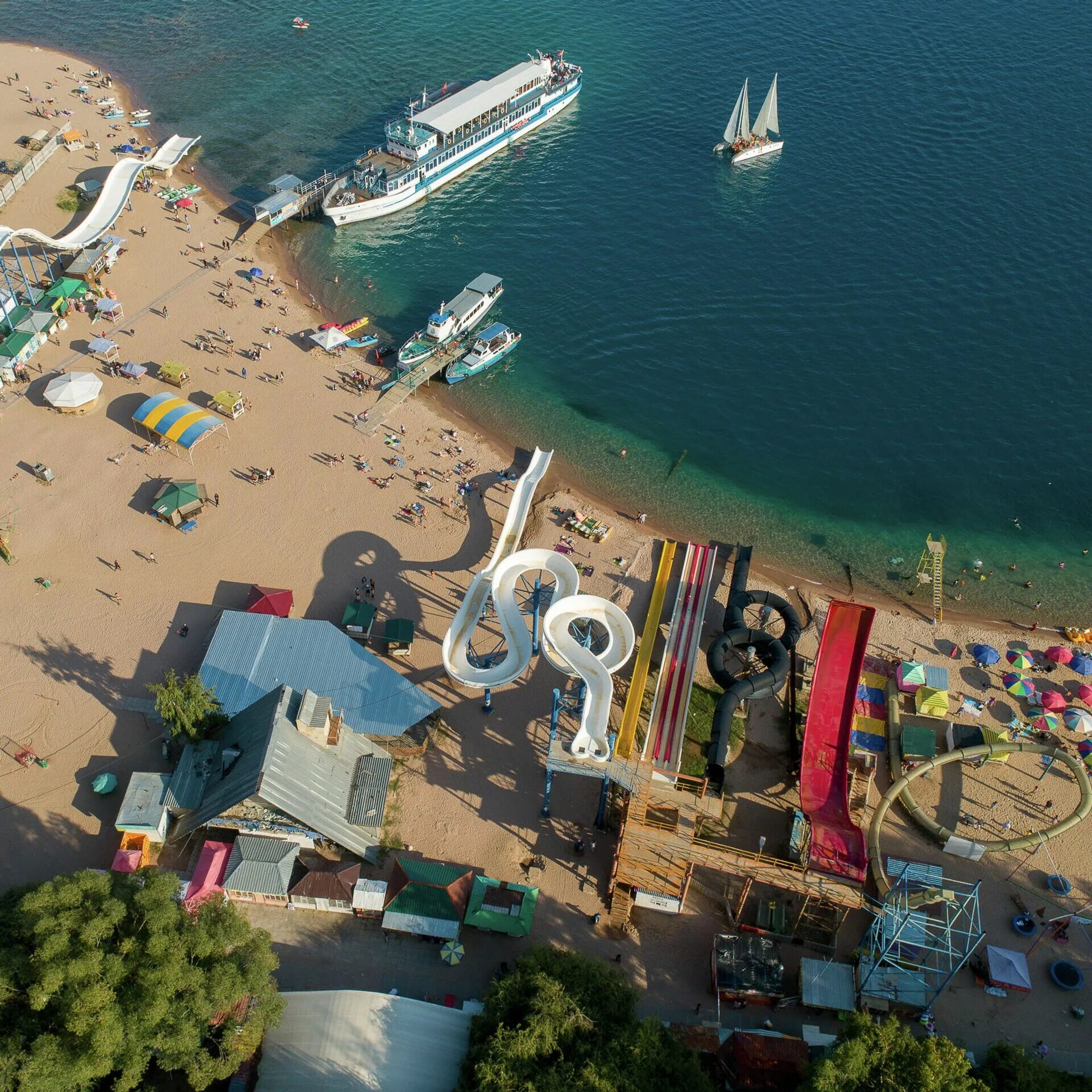 Золотые пески бостери. Золотые пески бостери