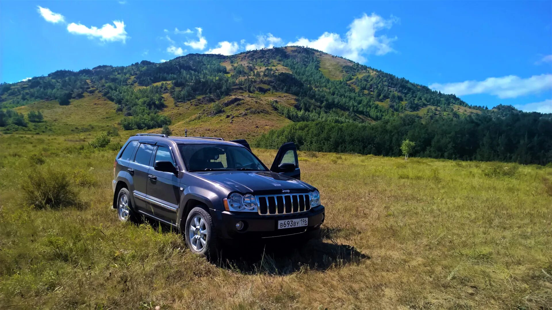 Crd 4x4. Jeep Cherokee 4x4. Jeep Grand Cherokee 3. Jeep Grand Cherokee / 3.0l. Джип Гранд Чероки по бездорожью.