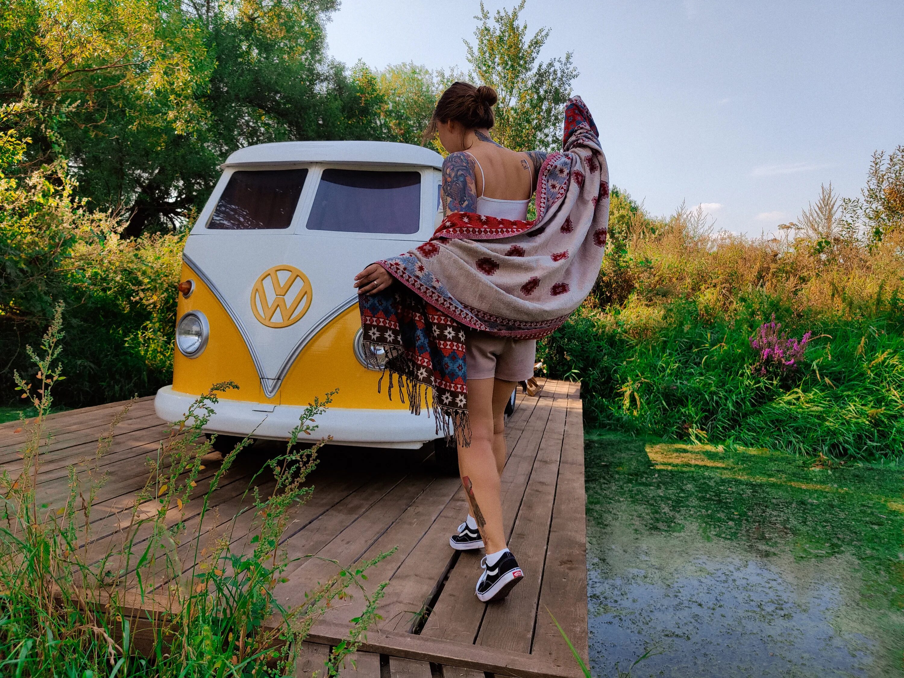 Хиппи отель. Глэмпинг хиппи отель. Hippy hotel. Хиппи отель. Глэмпинг хиппи отель.