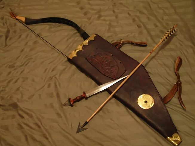 чехлы лучника. Bracer для лука. футляр для блочного лука. чехол с шнурком затяжкой для шампуров. чехлы лучника.