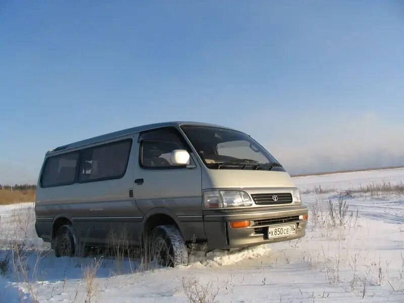 Тойота хайс 100 кузов. Toyota hiace 4wd 2021. Тойота хайс полный привод. Тойота хайс 1990. Тойота хайс полный привод.