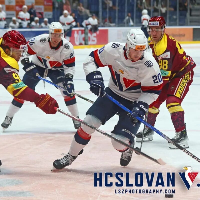 Хоккей словакия таблица. Хоккей словакия экстралига. Хоккей словакия таблица. Хоккей словакия таблица. Хоккей словакия таблица.
