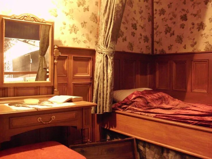 Каюта 2 класса. Титаник каюты 2 класса. титаник 2 каюты 1 класса. титаник каюты 3 класса. титаник 1912 каюты.