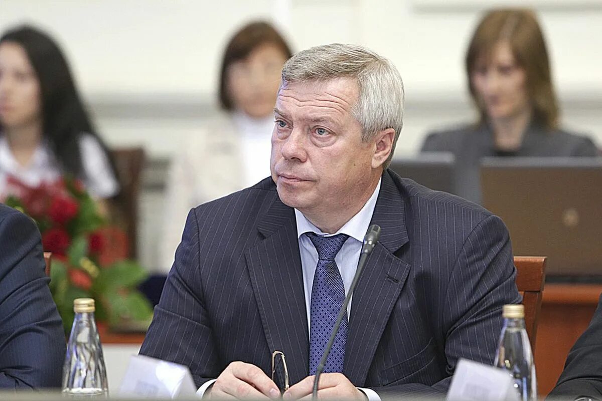 Ростов закон. Василий юрьевич голубев. василий голубев ростов. голубев губернатор ростовской области. голубев василий юрьевич губернатор ростовской области.