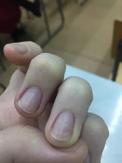 Белая ногтевая пластина