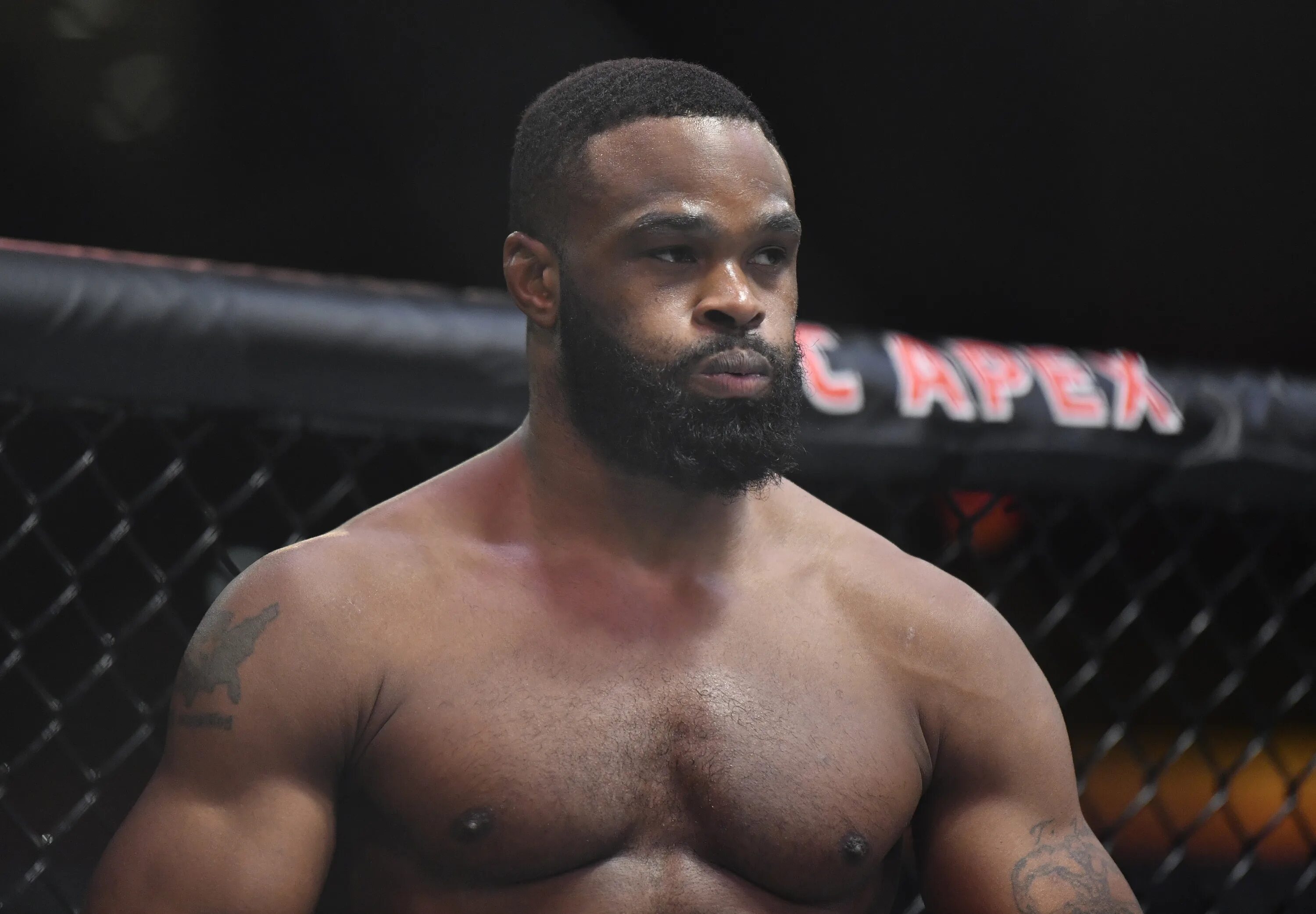 Тайрон вудли боец. Тайрон ufc. Tyron woodley. Woodley ufc tyron. Тайрон вудли без бороды.