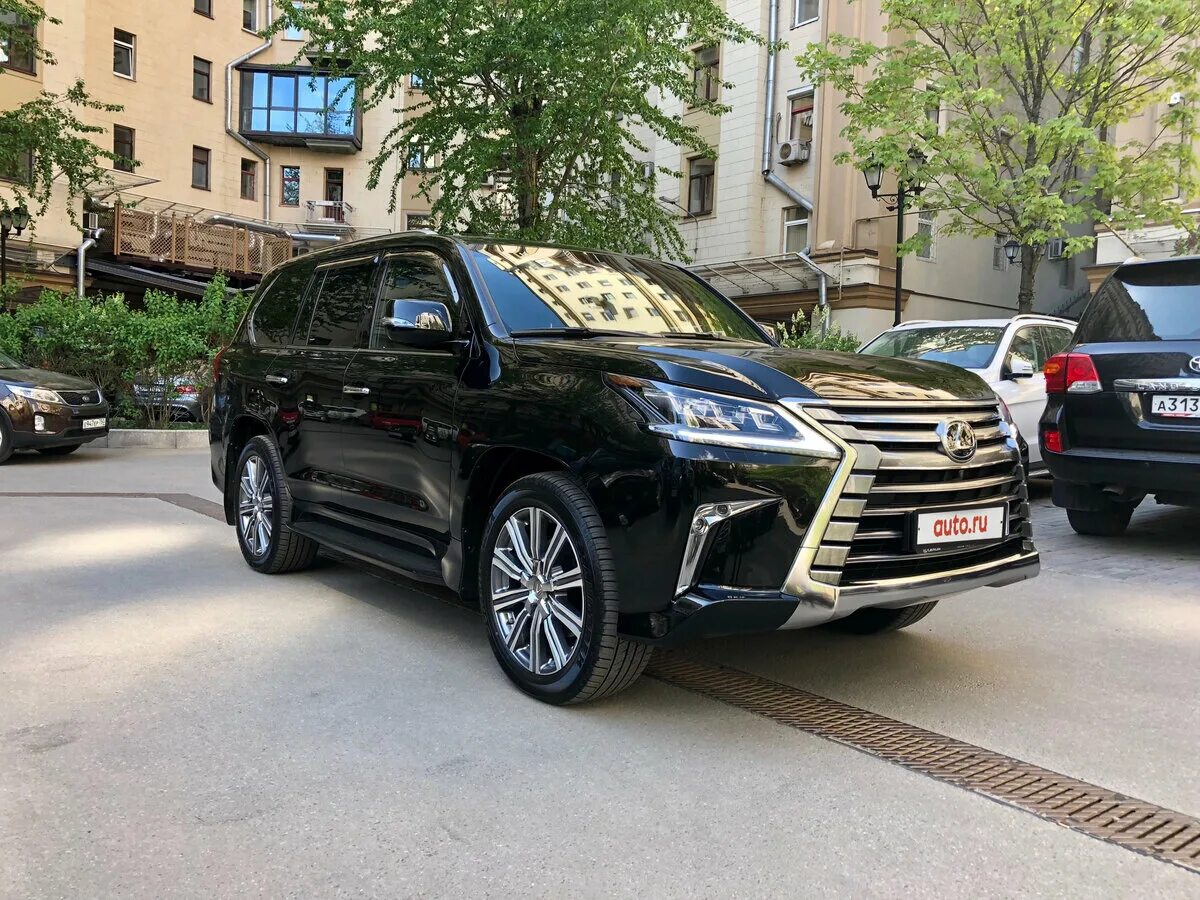 Черный лексус лх. Lexus lx 570 2020 черный. Лексус 570 черный тонированный. Lexus lx 570 iii. Lexus lx 570 2017 black.