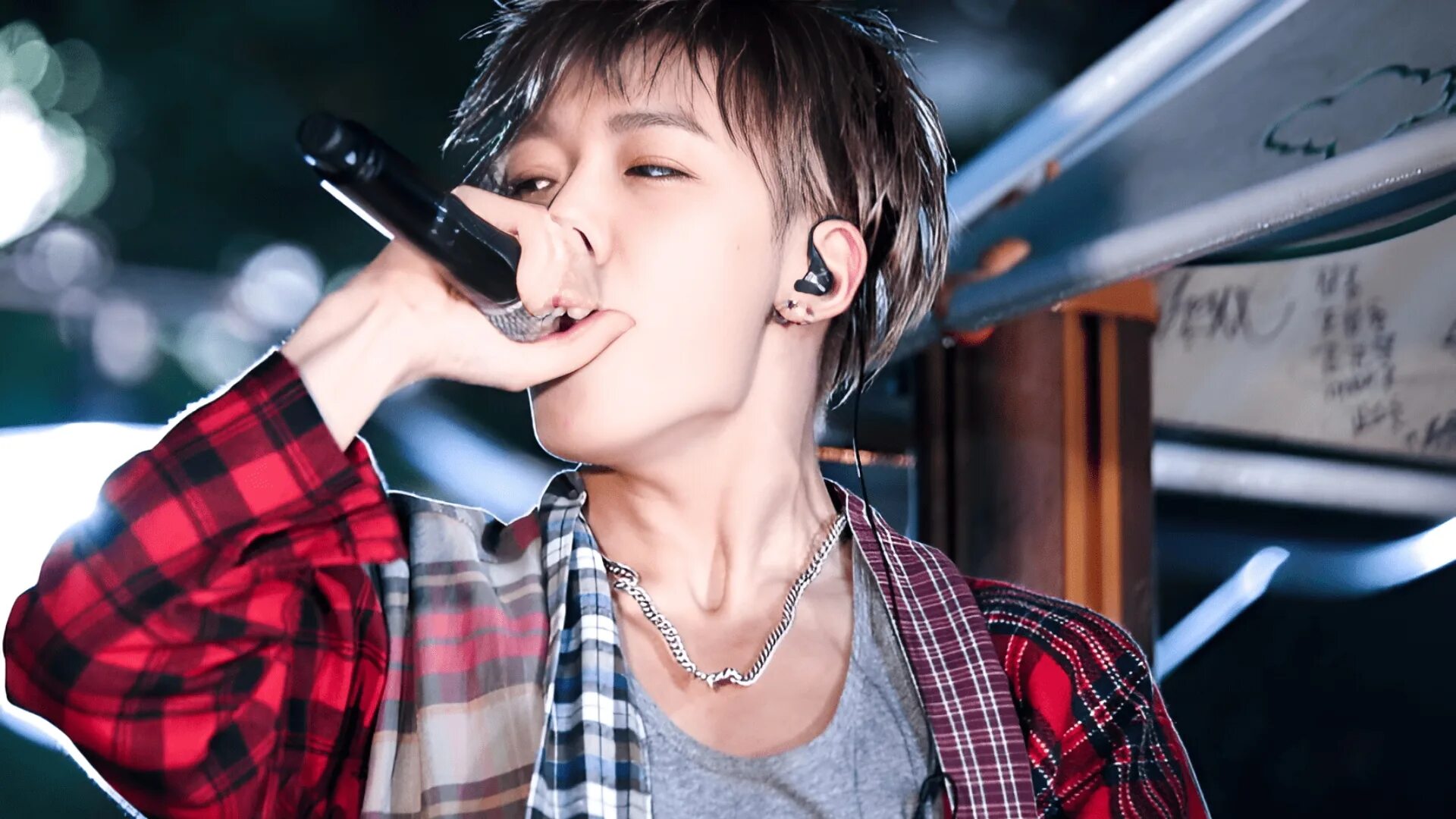 быстрый репер в корее. самый быстрые рэперши кореи. корейская рэп исполнительница. бобби айкон. быстрый репер в корее.