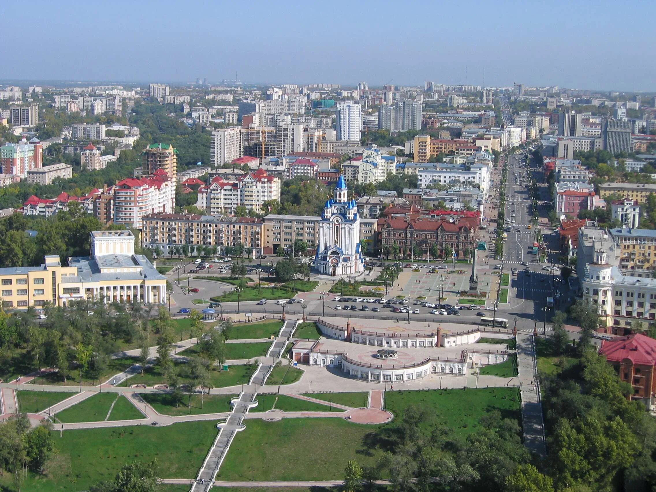 Переехать в хабаровск. Хабаровск центр города. Город Хабаровск Комсомольская площадь. Современный Хабаровск. Комсомольская площадь Хабаровск вид сверху.