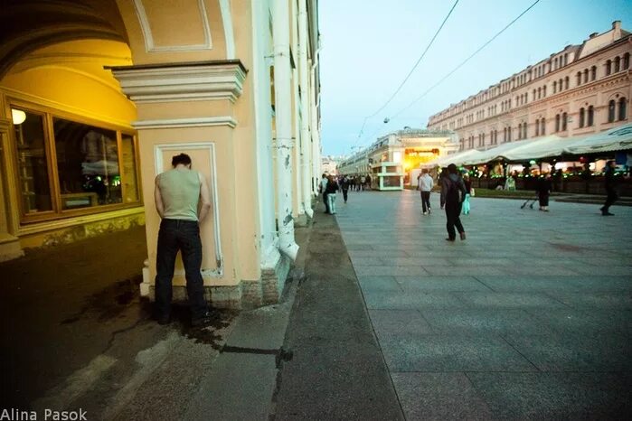 Думская где. Думская улица Санкт-Петербург. Думская улица Питер. Думская Питер треш. Думская улица Санкт-Петербург треш.