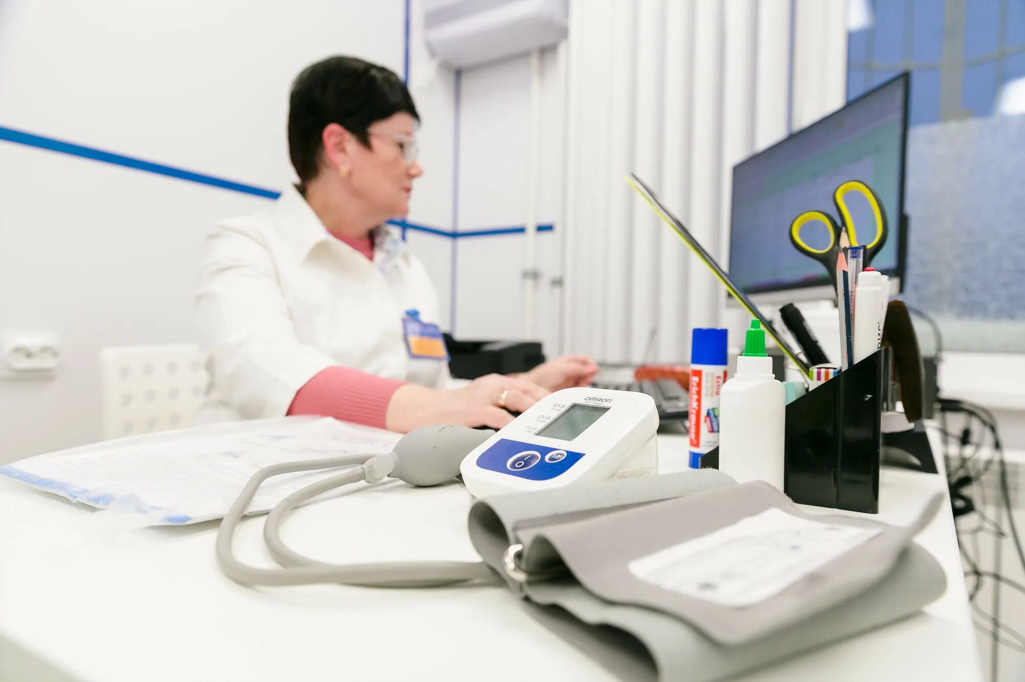 Мурманск работа врачом. Поликлиника 5 мурманск номер. Нейрохирург мурманск областная больница баяндина 2 отделение. Противовирусные бесплатно в поликлинике. Татьяна яковлева врач.