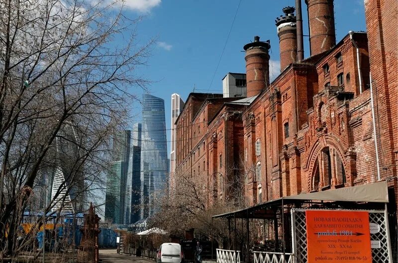 Бадаевский завод Москва. Бадаевский пивзавод Москва. Здание Бадаевского пивзавода. Бадаевский завод исторические здания. Пивзавод москва