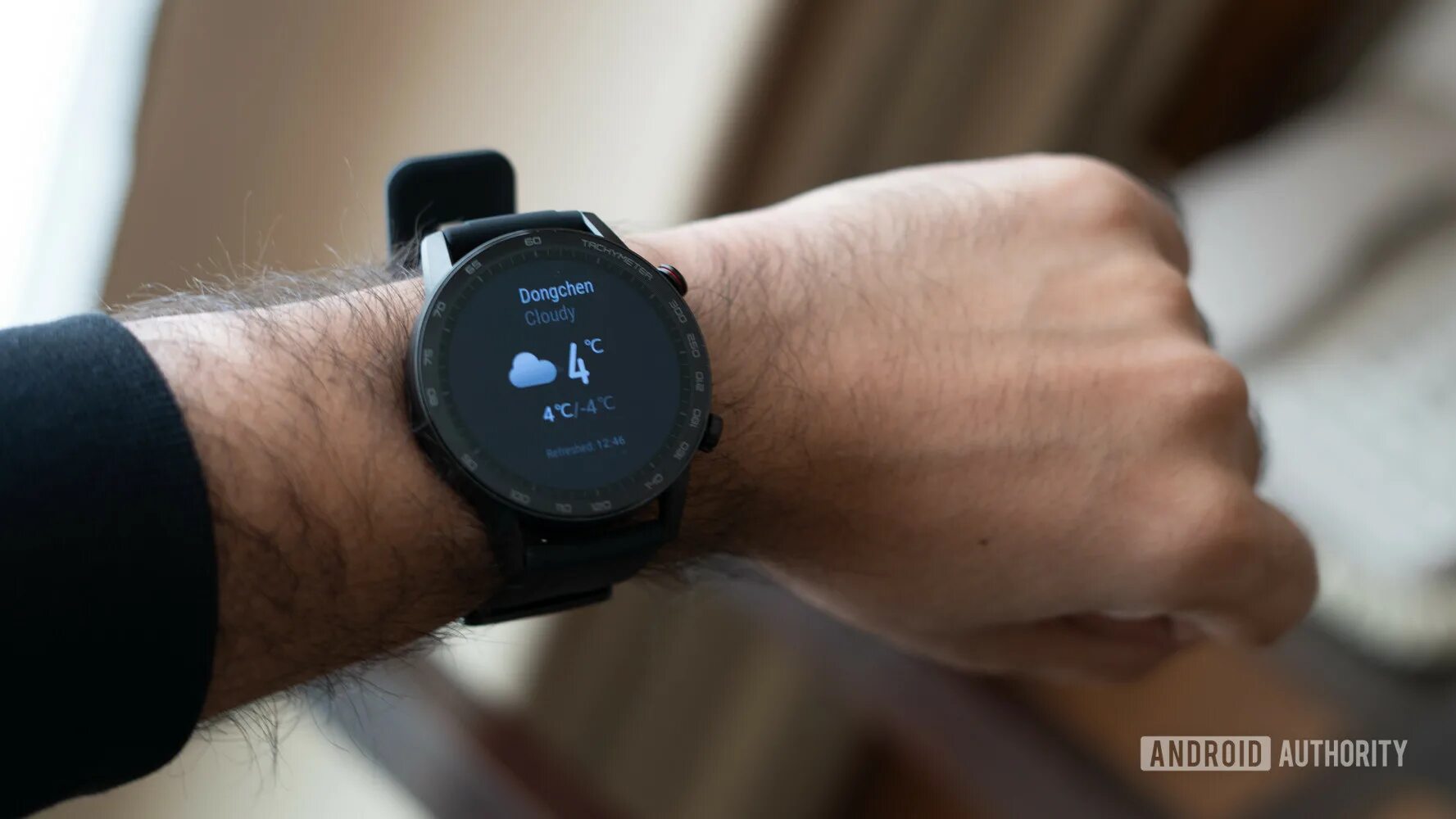 Huawei watch 4 always on display. Хонор вотч 2. honor magicwatch 2 46 мм угольный черный. honor magic watch 2 black. часы honor watch magic 2 46 black.