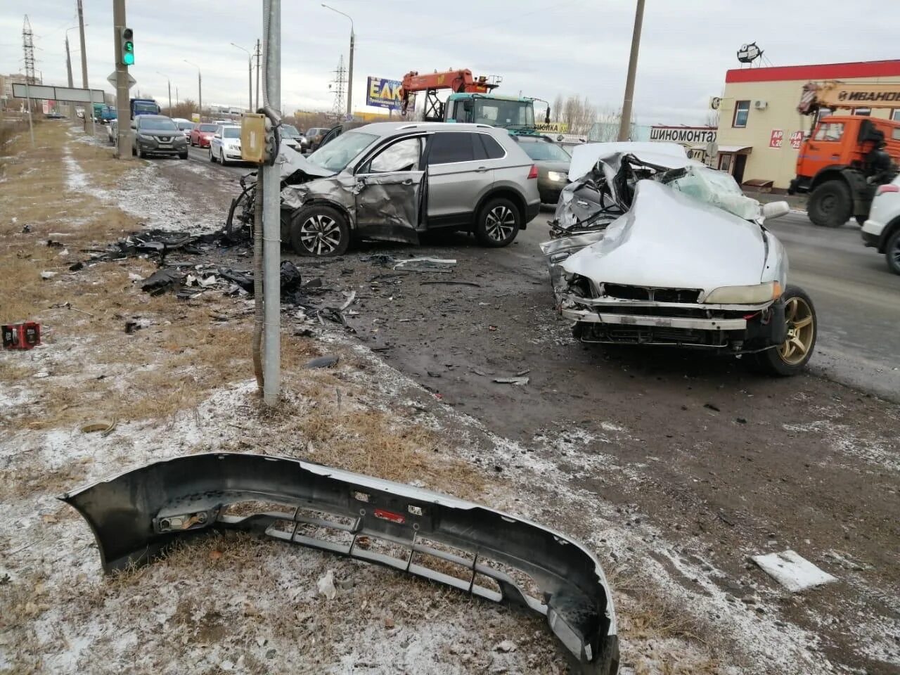 Что произошло в оренбурге сегодня. Авария на объездной Оренбург. Авария в Оренбурге вчера на объездной. Авария на трассе Оренбург объездной в Оренбурге. Авария в Оренбурге сегодня на объездной.