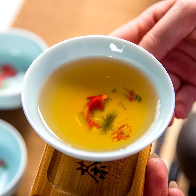 Как будет чай на китайском. Китайские чашечки для чая. Китайские кружки для чая. Японские чашечки для чая. Традиционная китайская чашка для чая.