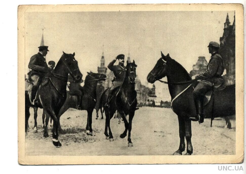 Буденный фрунзе ворошилов. Ворошилов и буденный. Фрунзе ворошилов. Фрунзе ворошилов. Тухачевский, буденный, ворошилов.