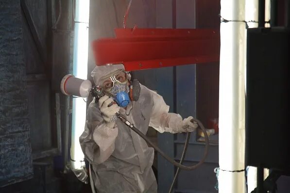 Покраска металлоконструкций. Дезинфекция от насекомых. Штукатур. Маляр на заводе бсз. Антикоррозийная защита.