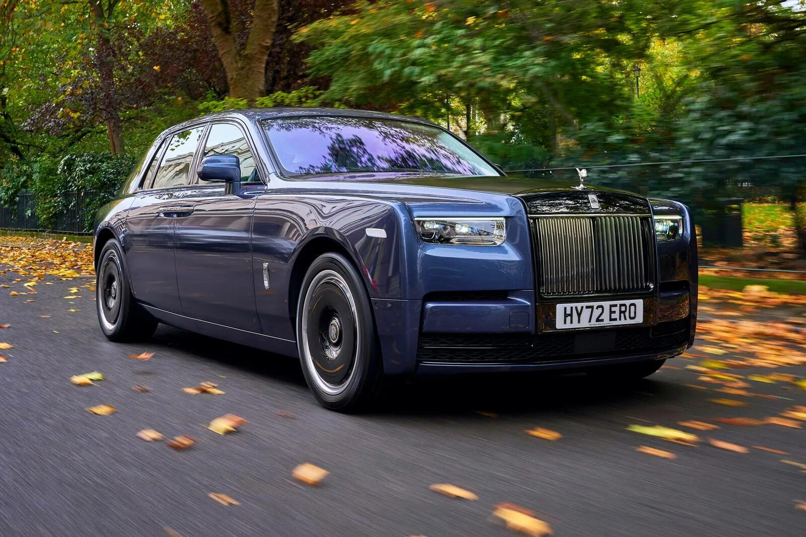 Rolls royce arcadia. Роллс Ройс Фантом 2022. Роллс Ройс Фантом 2023. Rolls Royce Phantom 2023 Black. Rolls Royce Phantom Series 2 2023.