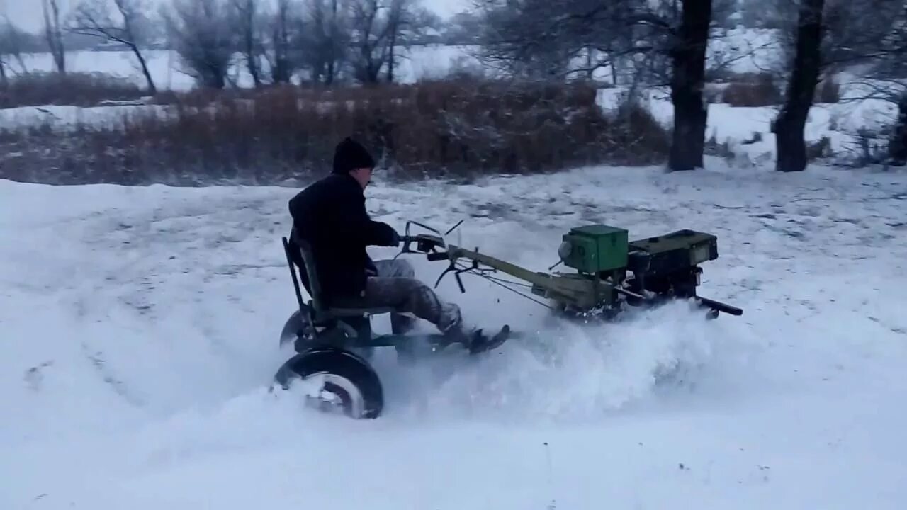 Мотоблок на дороге общего пользования. Мотоблок для езды. Зимний мотоблок. Мотоблок для зимы. Мотоблок для покатушек.