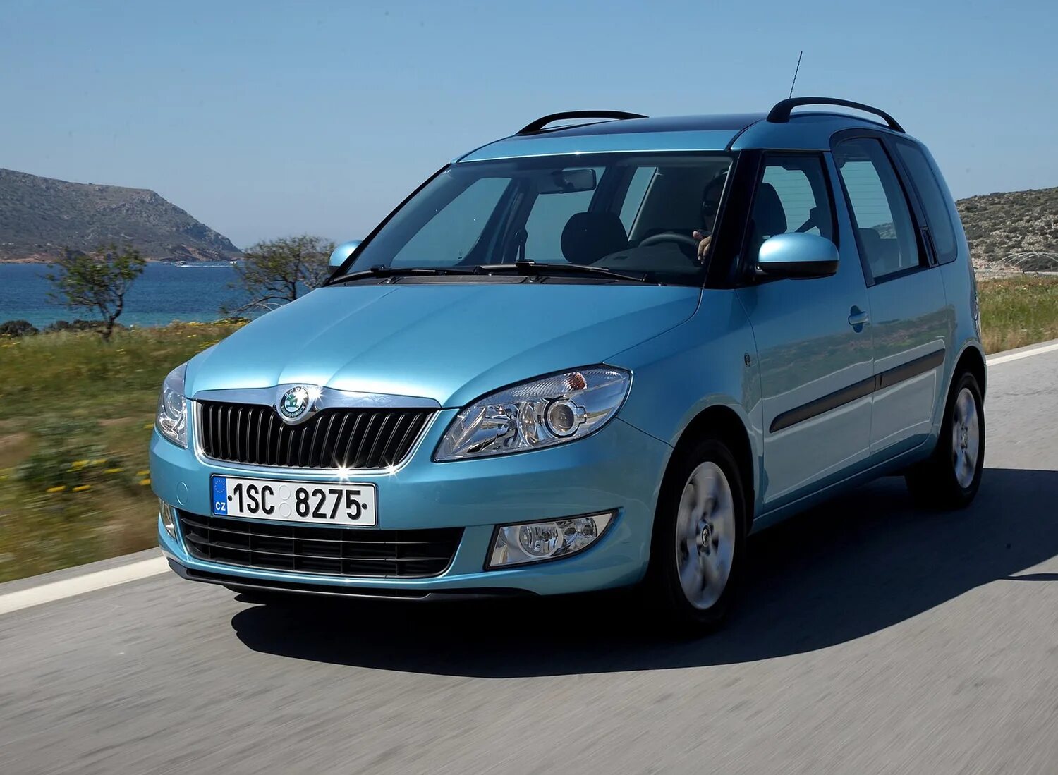 Skoda roomster 2022. Шкода румстер 2022. Шкода roomster. Шкода румстер. Skoda roomster 2006.