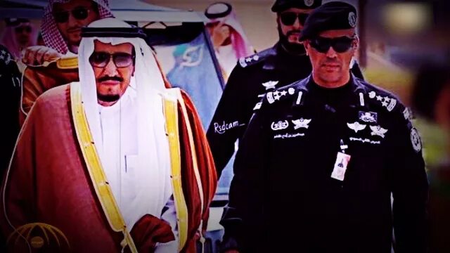 мушкетеры 3д портос. майор джонни томпсон из шотландской. робот телохранитель дубай. ориентация короля чарльза. аль сауд король с телохранителем.