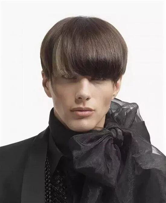 Стрижка горшок. Bowl cut стрижка мужская. Стрижка шапочка мужская. Волосы шапка мужская. Прическа bowl cut мужская.