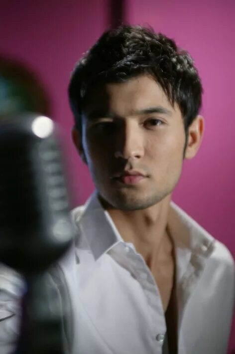 нуристан пашаи. татарины внешность. шохрух узбек актер. улугбек маликов. красивые парни таджикистана.