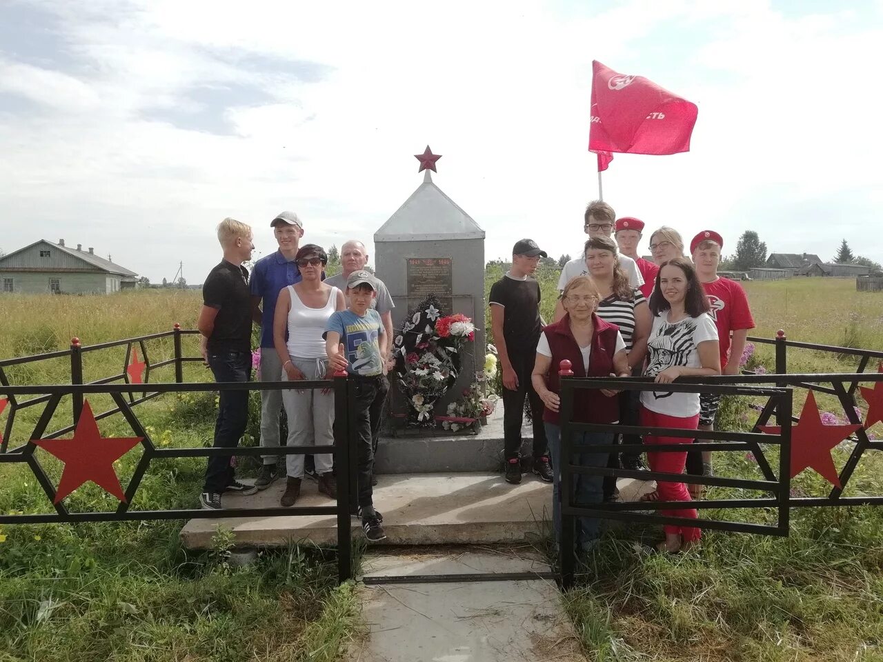 Село Никольское Усть кубинского района. Село заднее Усть-кубинского района. Устье кубинский район. Усть кубинский район, парк Никольское.