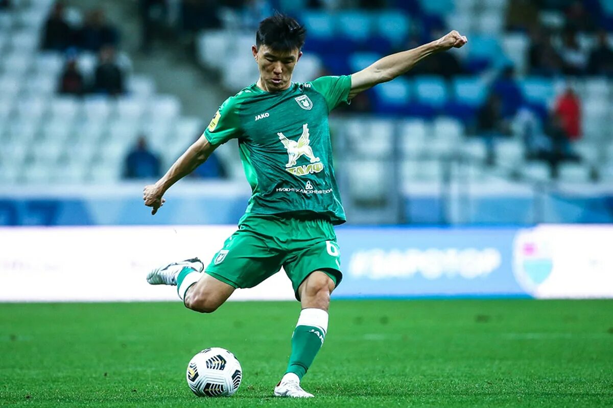 Хван бо кван футболист. Хван хи чхан футболист. Хван ин бом рубин. Хван ин бом рубин. Ин бон.