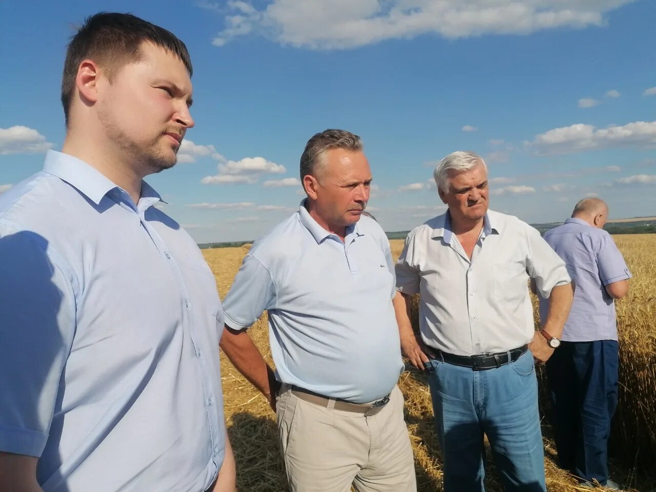 Погода село русское курский. Псельское ООО Курская область. ООО Псельское Курская область Беловский район. Председатель правления Агросоюза Курской области.