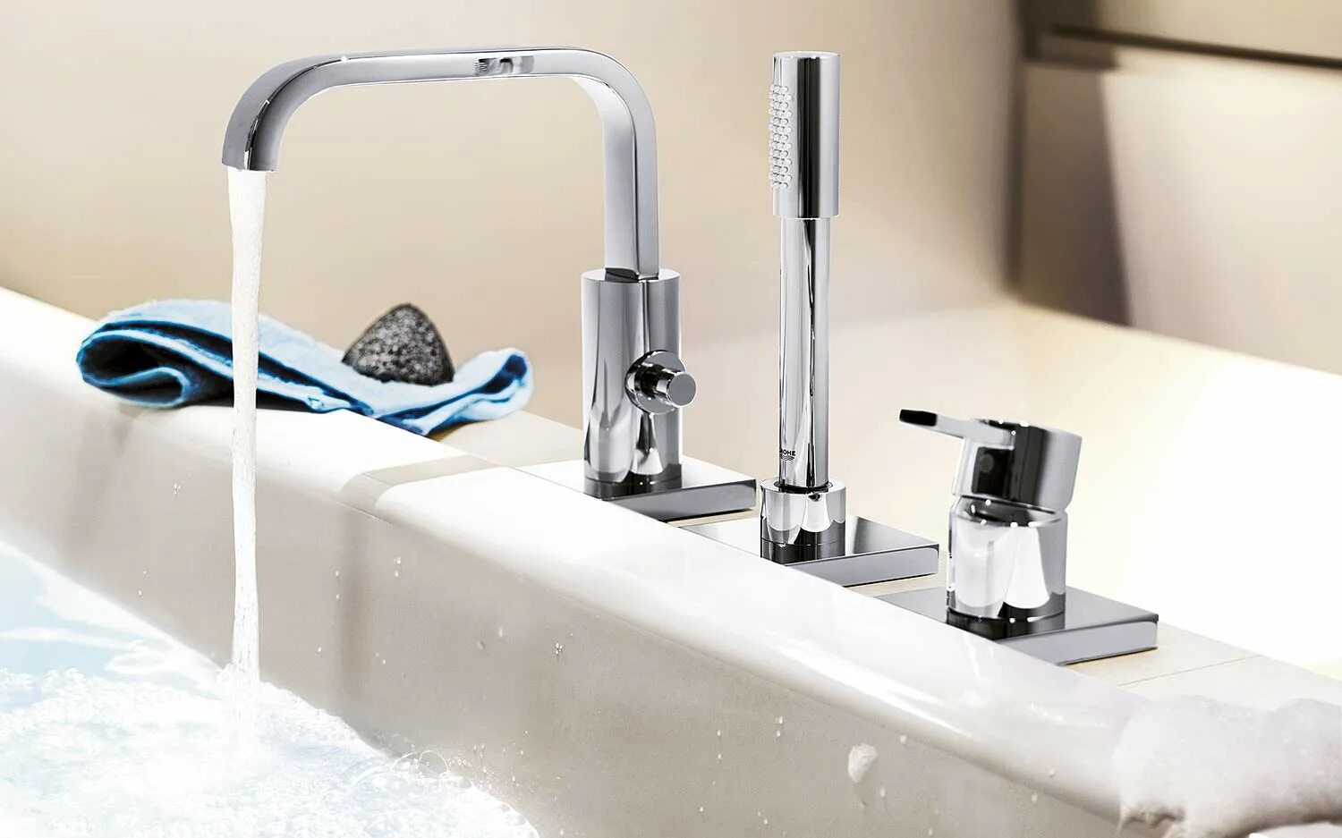 Смеситель для ванной без излива. Grohe Allure 19316000. Смеситель на борт ванны Грое. Грое смесители для ванной с душем. Смеситель для ванны Frap f2233.