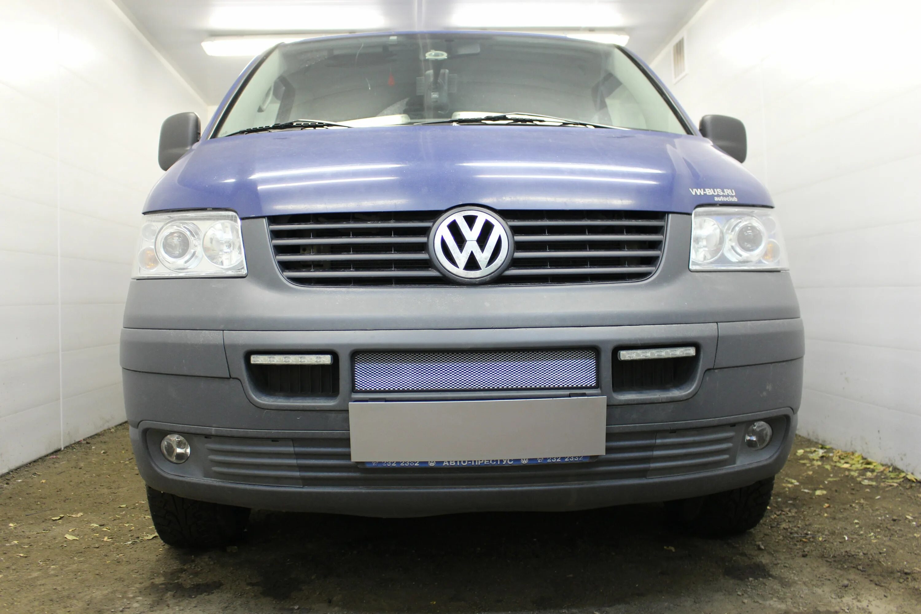 Фольксваген т5 2003. VW Transporter t5 (2003-2009). Фары VW t5 2003. VW t5 2003-2009 сплиттер.