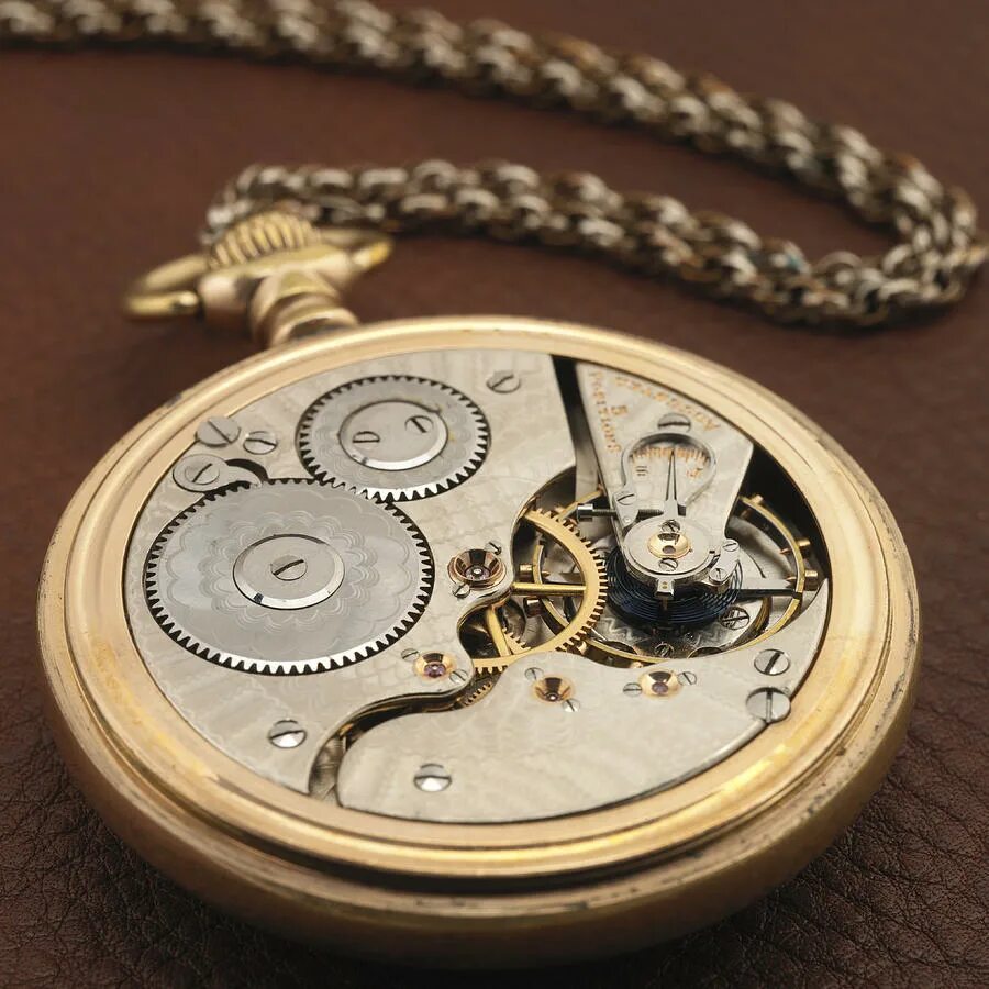 Карманно наручные часы. Винтажные карманные часы. Pocket watch. Крона часы карманые вентаж. Old Pocket watch.