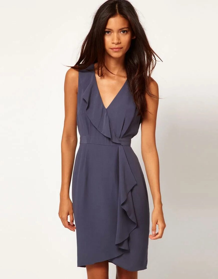 Эскада коллекция 2019-2020. Интересные фасоны платьев. Фасон платья запахом. Фасон платья запахом. Модели платьев.