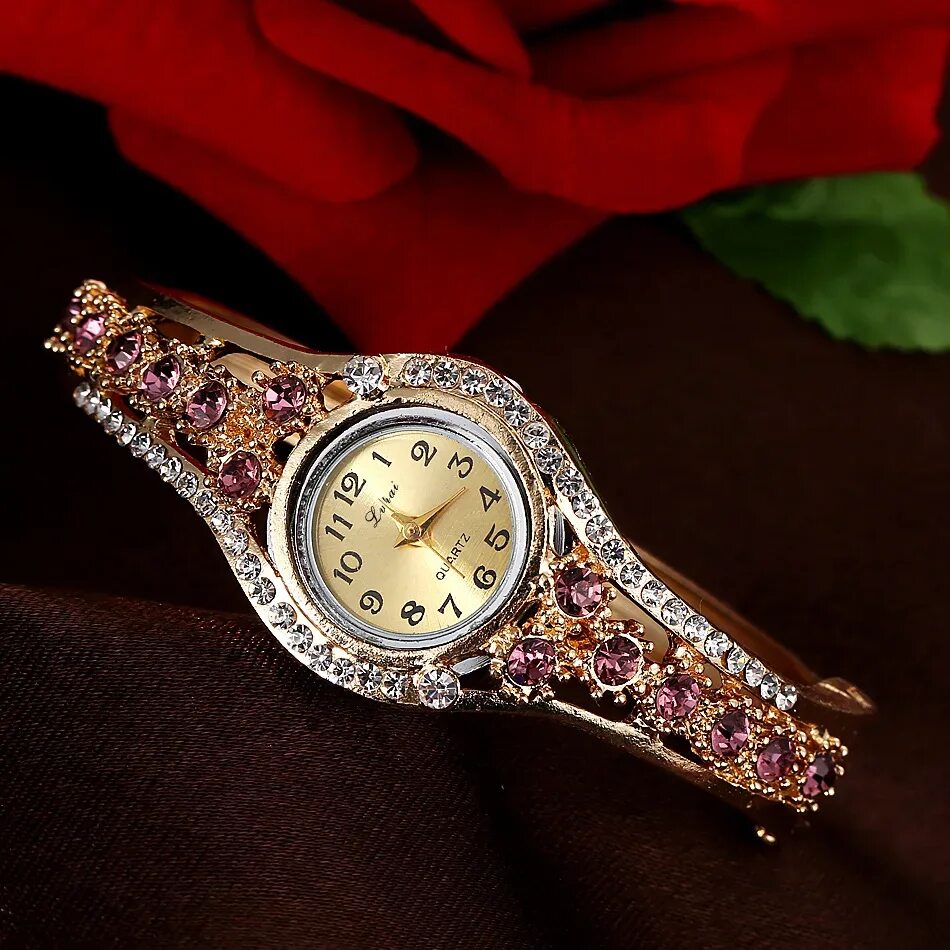 Продаем женские часы. Часы женские. Роскошные наручные часы. Винтажные женские часы. Часы с браслетом женские.
