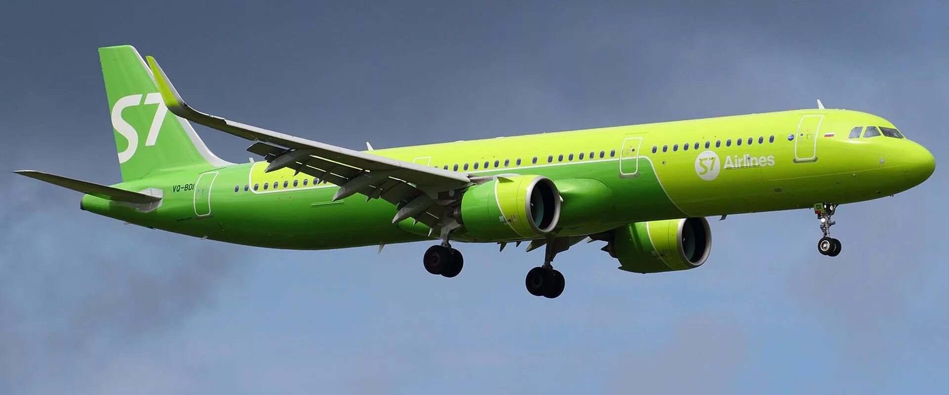 Авиакомпания сибирь s7 airlines. Airbus a320 Neo s7. Airbus a321neo s7. А321 с7. A321 s7.