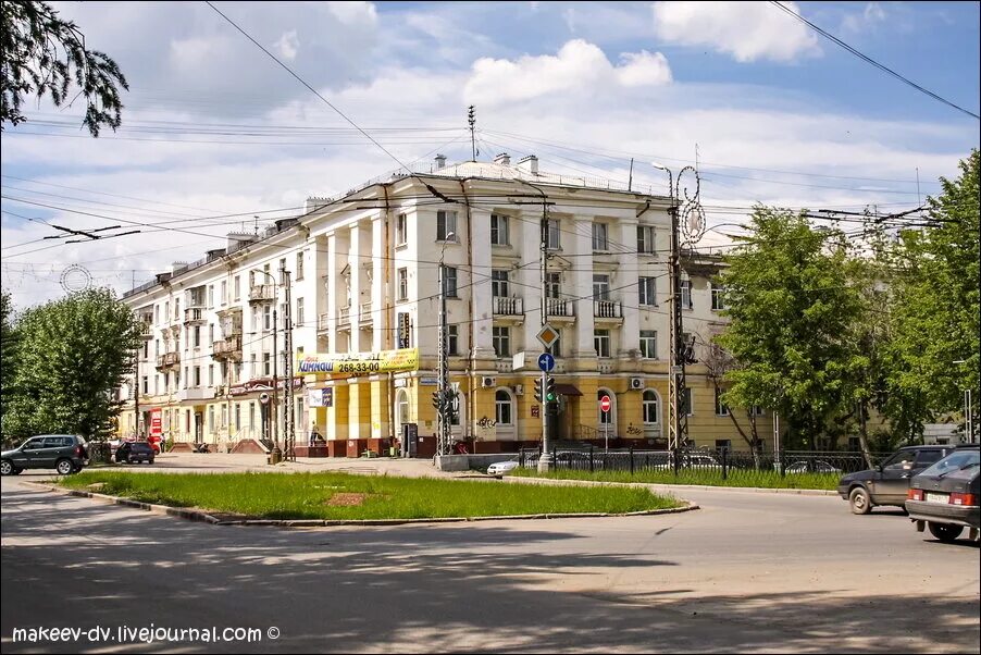 стадион химмаш екатеринбург. верный профсоюзная 45.