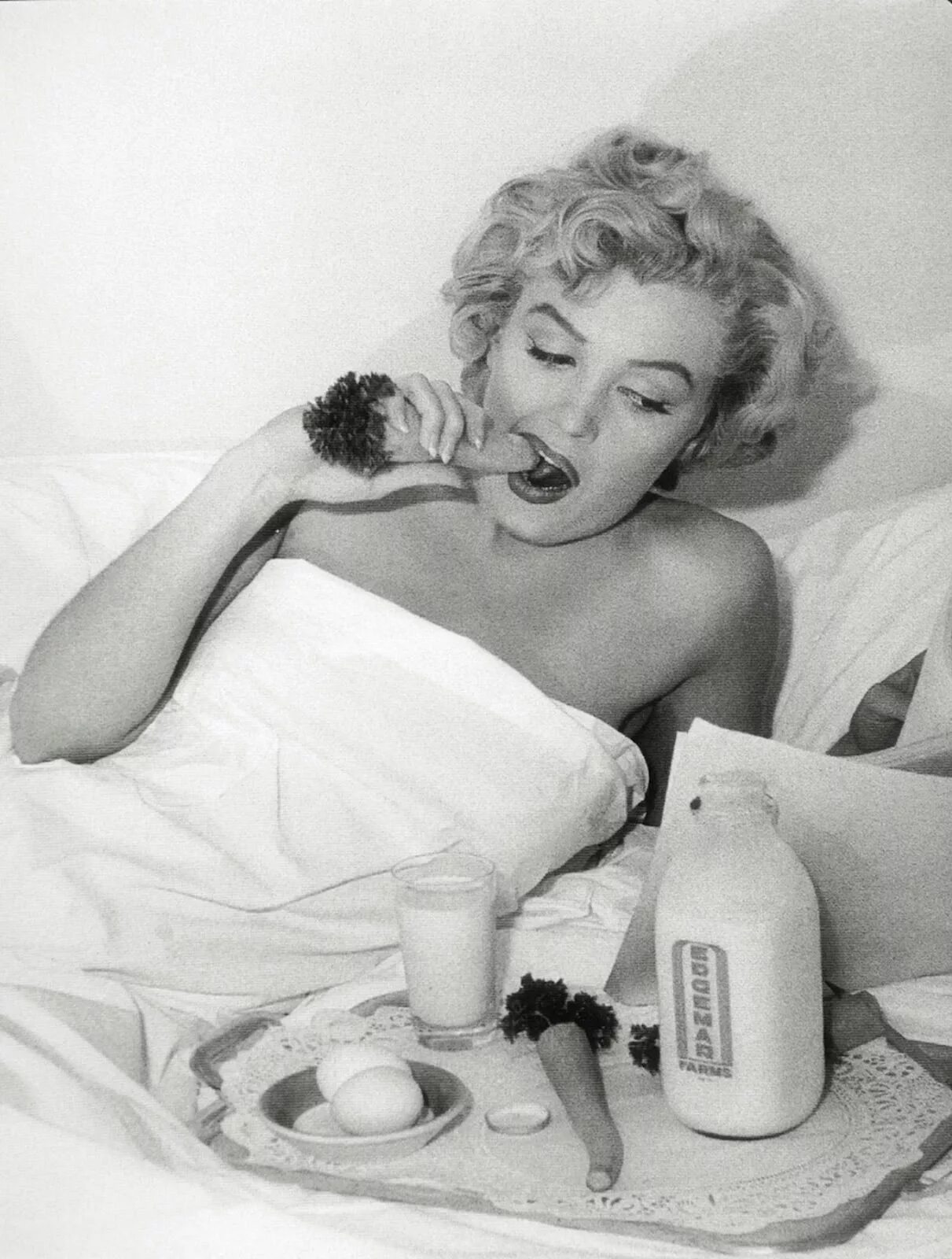Мэрилин монро 1958. Мэрилин монро. Кинопробы мэрилин монро. Мэрилин монро 2020. Завтрак мэрилин монро.