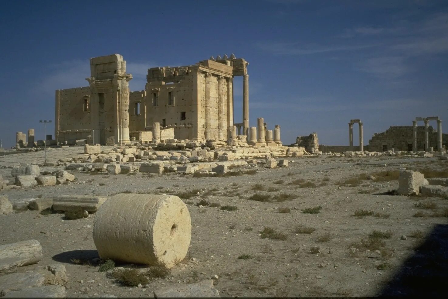 Руины древнего Египта. Александрия Египет римские развалины. Римские развалины Триполи. Египет древний город развалины. Разрушили древний город