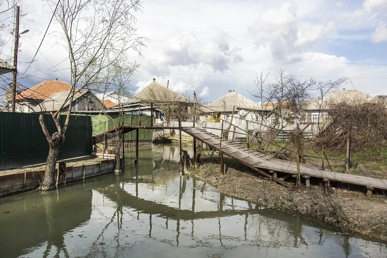 Вилкове одесская область. Вилково Дунай. Вилково украинская Венеция. Одесская Венеция Вилково. Вилково украинская Венеция фото.