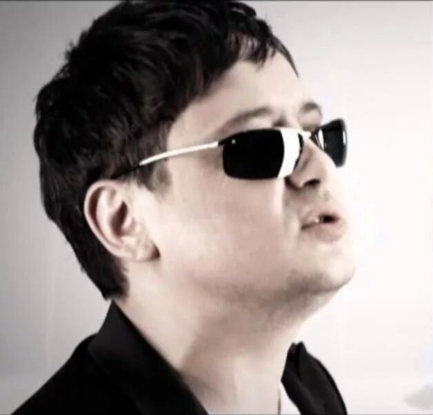 Tohir sodiqov mp3. Тохир садыков. Актер жавохир закиров. Tohir sodiqov. Тохир содиков кел яшайлик.